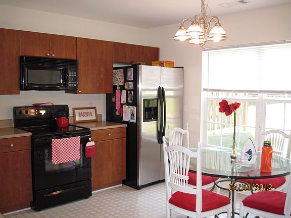 Spacious Kitchen