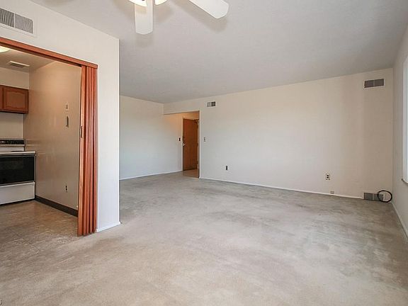 5th image of 18501 Hilliard Blvd APT 404