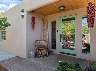 1009 Velarde Rd, Santa Fe, NM 87507