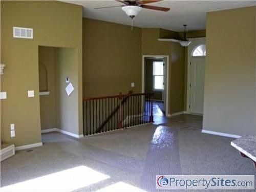 5th image of 4219 NE 84th Ter
