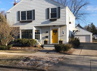 422 E Randall St, Appleton, WI 54911