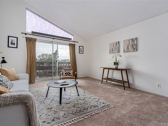 4th image of 25925 Oak St Unit 104