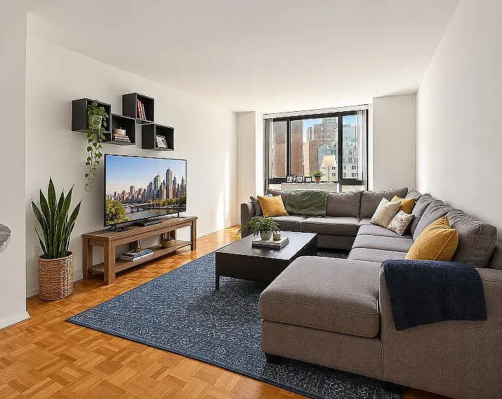 1 Irving Place — Photo 3