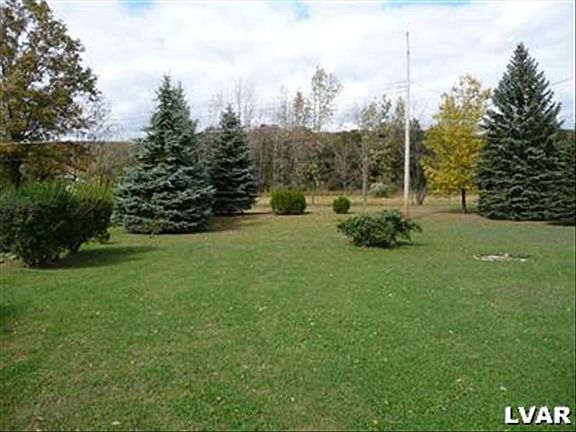 3rd image of 3626 Bayberry Dr