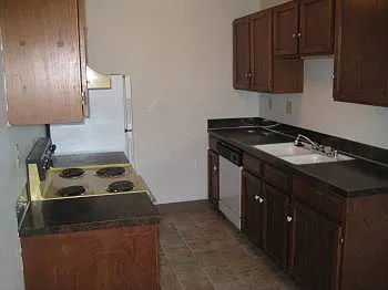 2137 27th Avenue Ct #7 — Photo 3
