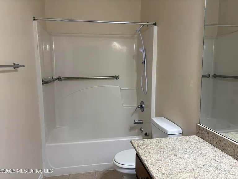 114 Earle Taylor Ln — Photo 9