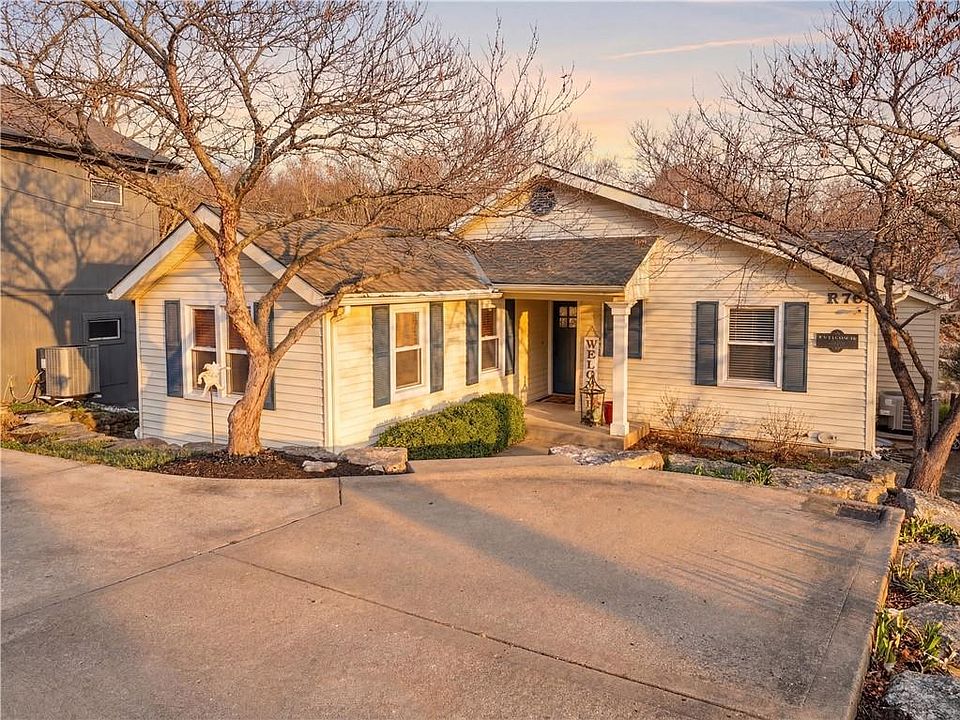 1st image of 76 R St