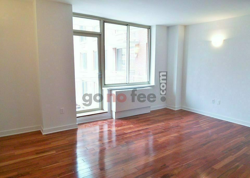 1st image of 454 Manhattan Ave APT 4J