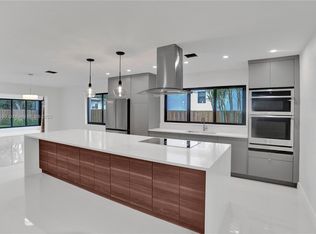 2004 SW 13th St, Miami, FL 33145