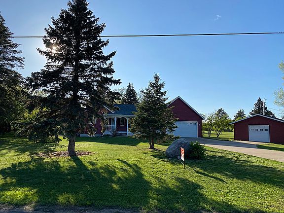 4th image of 1300 Hillton Rd