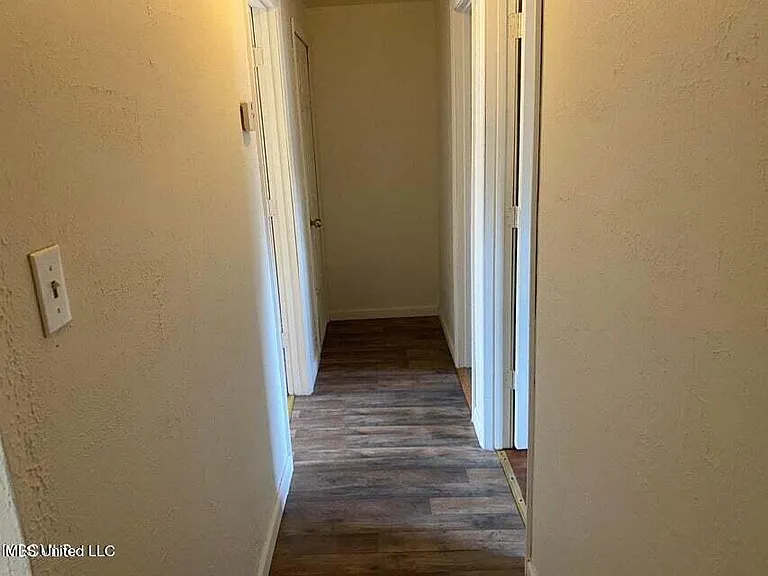 3010 Martin St #B — Photo 7