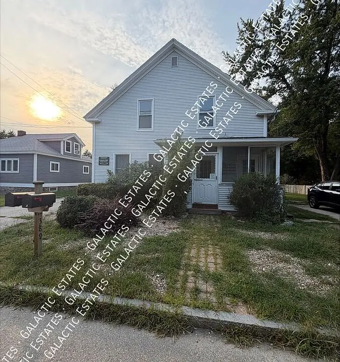389 Boynton St #2
