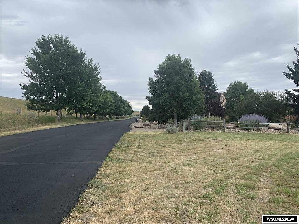 2nd image of 38 Fairway Dr