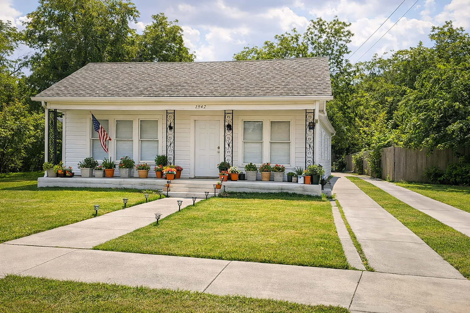 3 bed, 1.5 bath, 1542 sqft, $1,650 — Photo 1