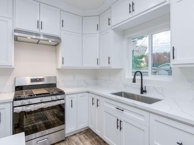 929 J St, Sanger, CA, 93657