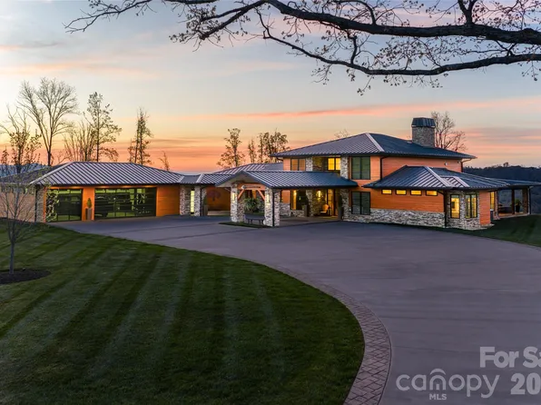 170 Bear View Rd, Weaverville, NC 28787