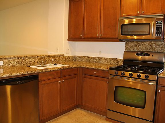 Kitchen too