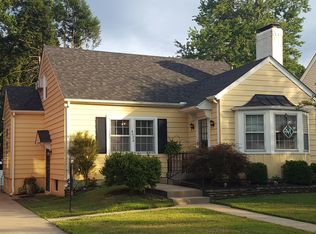 4020 Hycliffe Ave, Saint Matthews, KY 40207