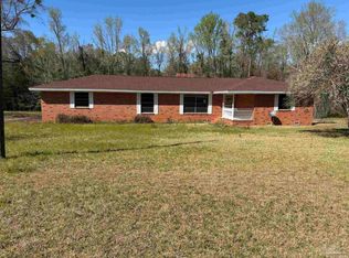 100 Brown Rd, Walnut Hill, FL 32568