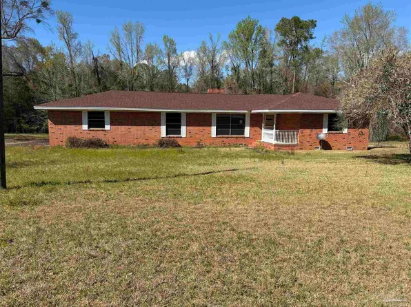 100 Brown Rd, Walnut Hill, FL 32568