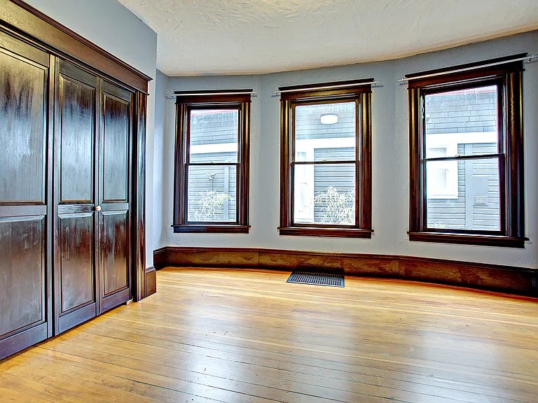 Bedroom #1