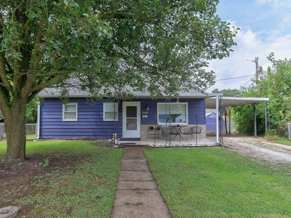 2209 Maplewood Cir, Evansville, IN 47714