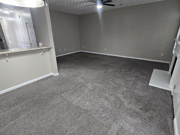 2nd image of 3001 Heritage Villas Dr