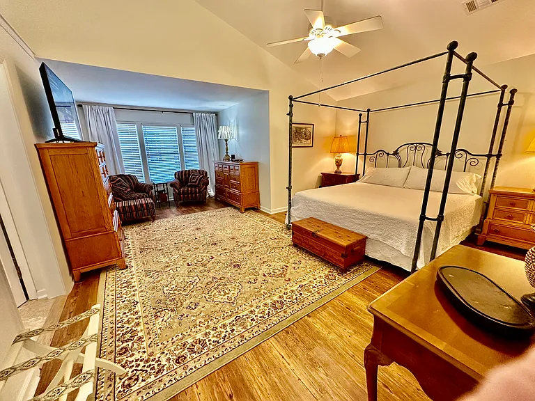 Large Primary Suite