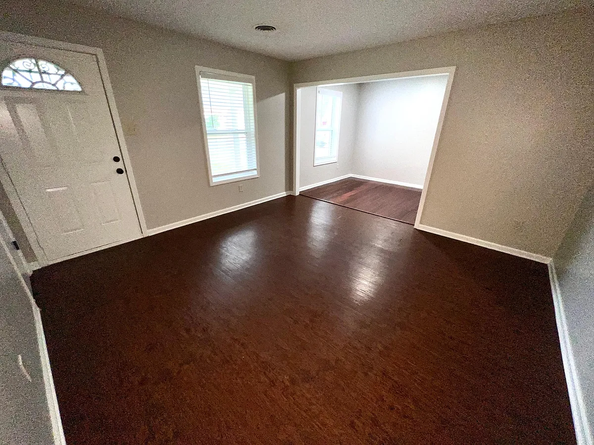 Building Photo - 4231 Sunnyslope Dr