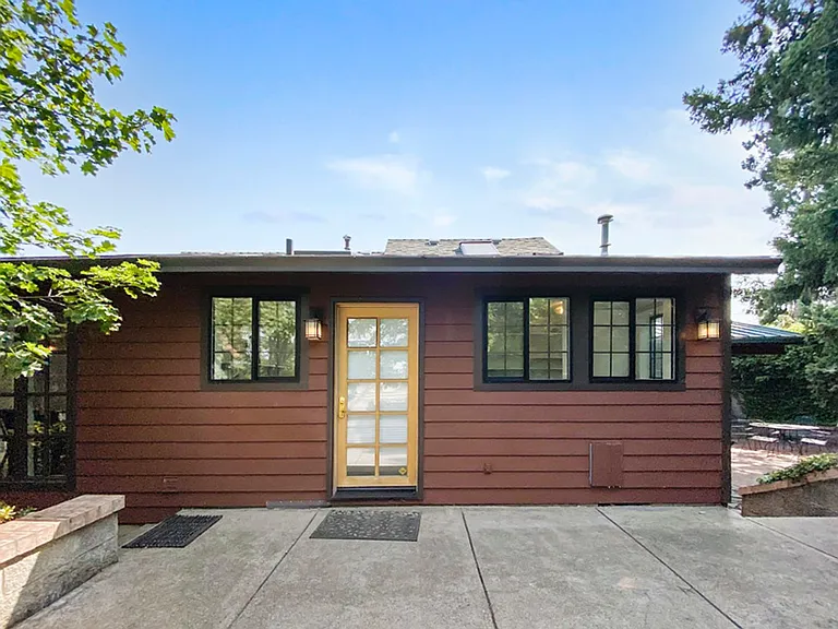 200 Garfield St — Photo 27