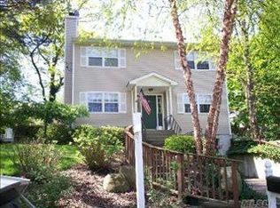 40 Bellrose Rd, Sound Beach, NY 11789