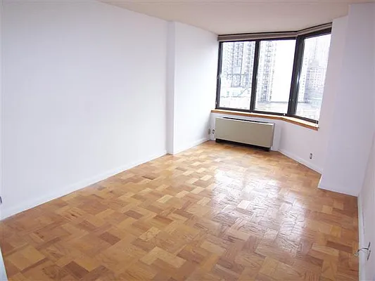 Rented by Luxury Habitat | media 24