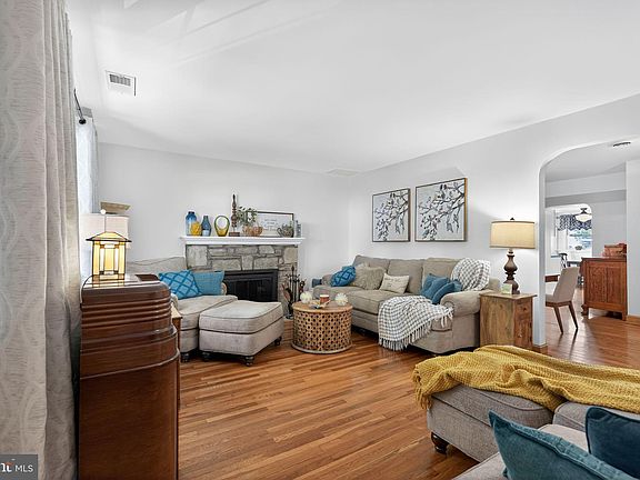 5th image of this home