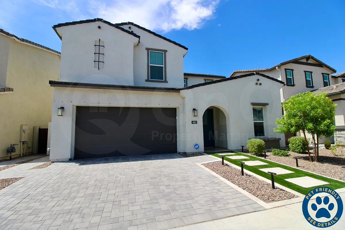 3 bed, 2.5 bath, 1832 sqft, $3,599 — Photo 1