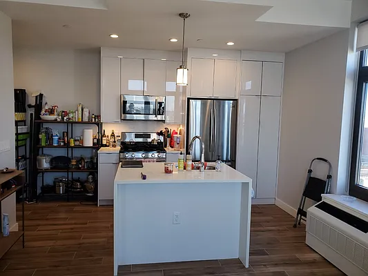 Rented by Corcoran | media 3