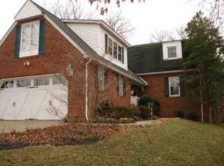 20 Mary Hill Ln, Huntington, WV 25705