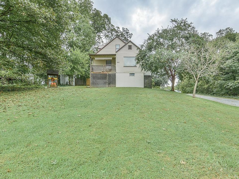 1st image of 3245 Ashley St
