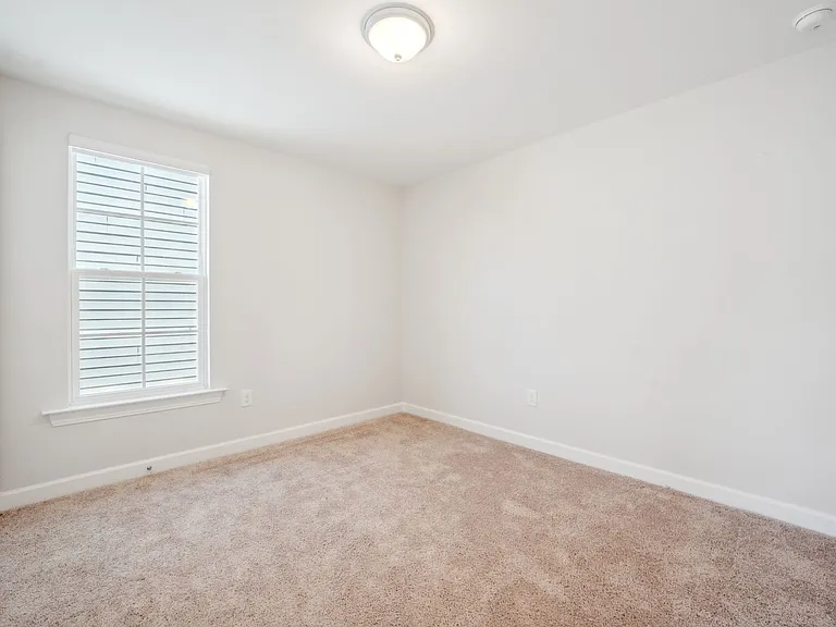 268 Pansy Park — Photo 10