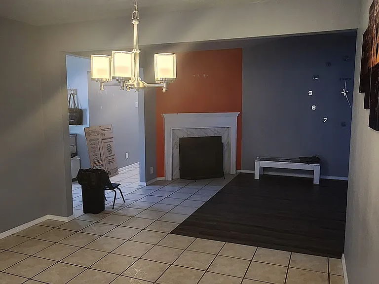 1857 Clearwater Loop NE — Photo 9