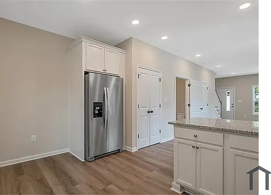 1511 Fort Bragg Rd — Photo 3