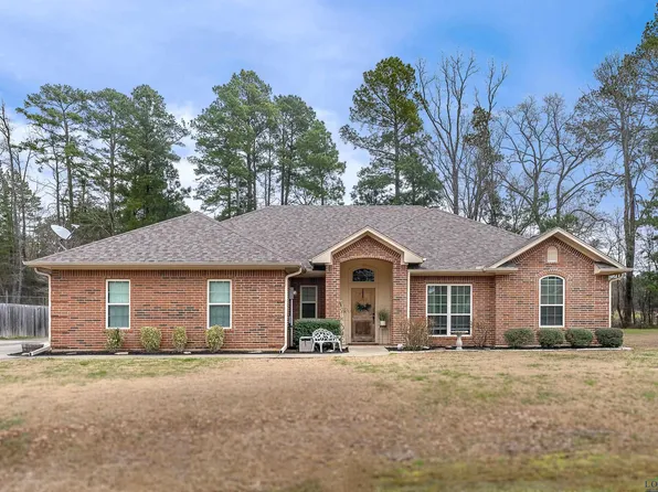 260 Sweetheart Ln, Longview, TX 75605