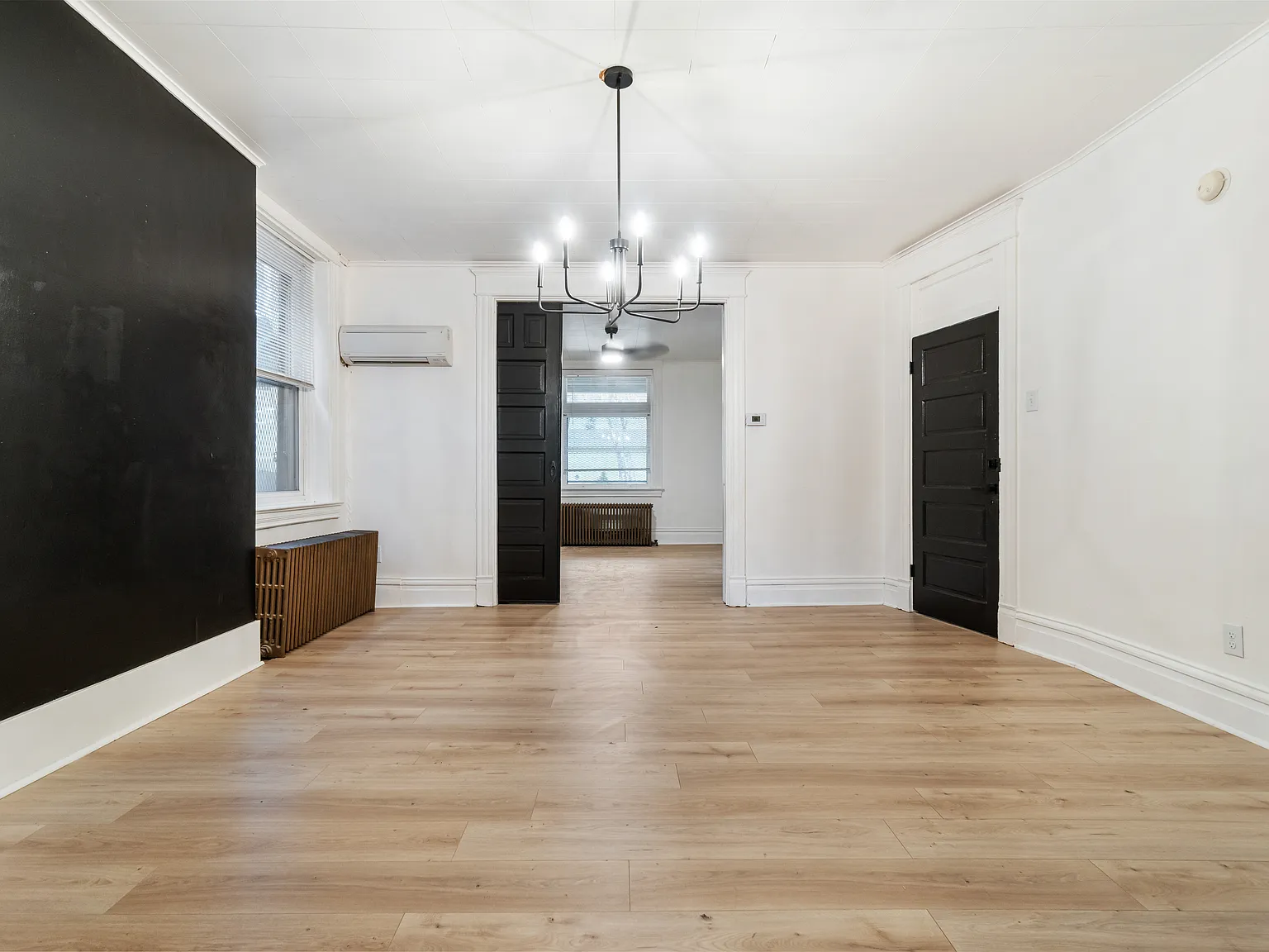 1 bed, $1,100 — Photo 4