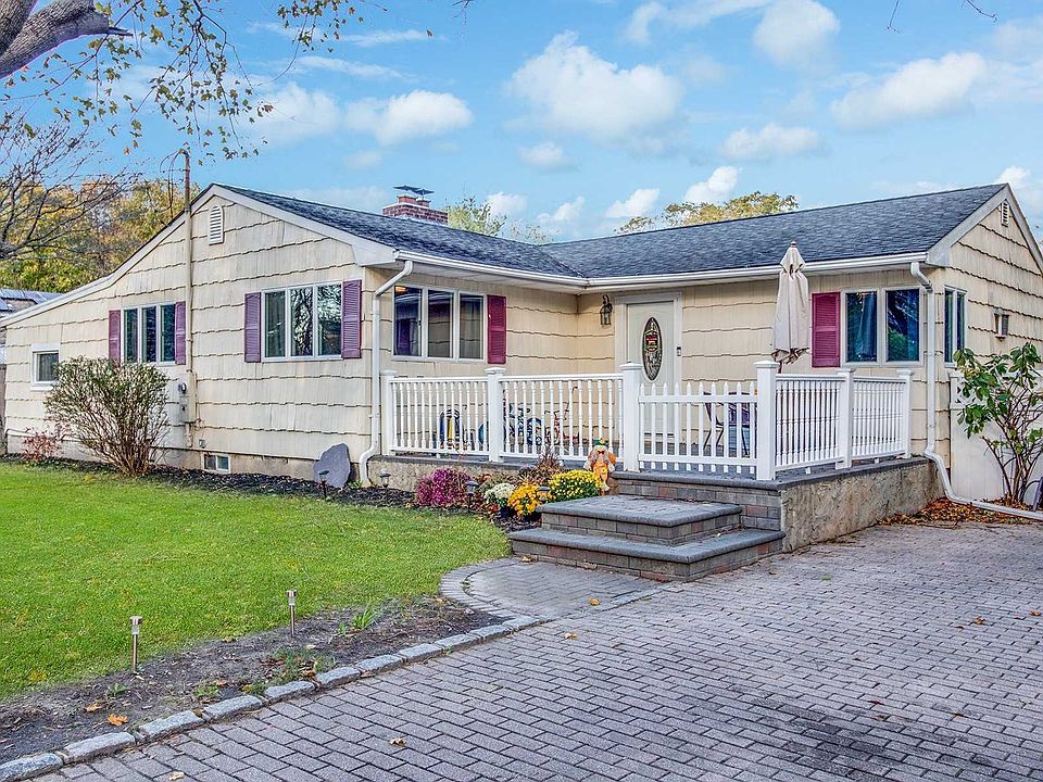1st image of 23 Garden Ave