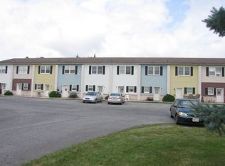 24 Locust St APT 7, Gettysburg, PA 17325