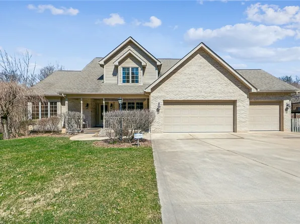 6537 Ten Point Cir, Trafford, PA 15085