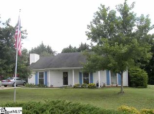 300 Weaver Ln, Simpsonville, SC 29681