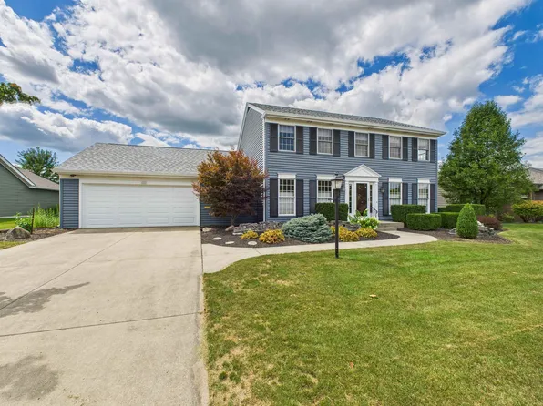 37 Northway Dr, Huntington, IN 46750