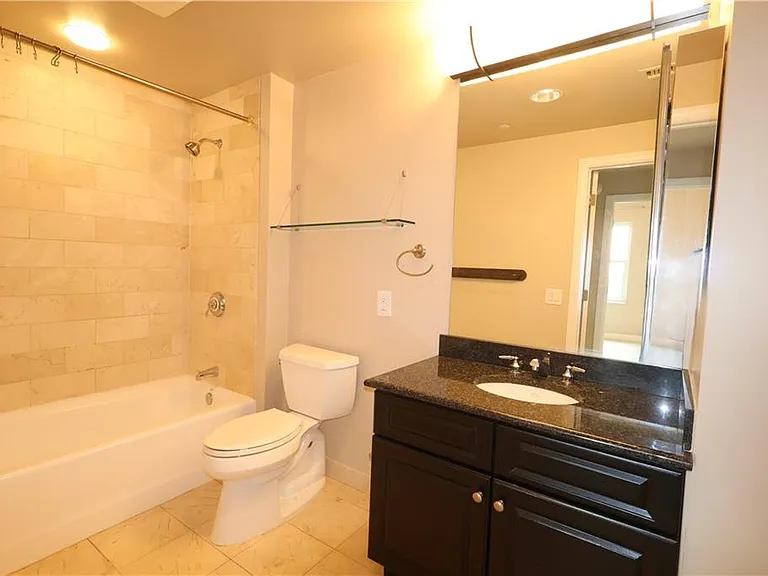 195 14th St NE #1105 — Photo 25