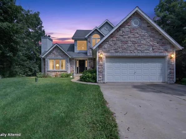 5239 E Colonial Oaks Dr, Monticello, IN 47960