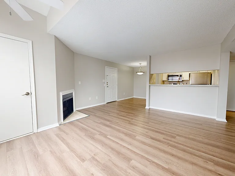 Spacious Open Floor Plan Spacious Open Floor Plan